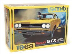 MODÈLE À COLLER - PLYMOUTH GTX 69 HARDTOPT 2T NIVEAU #2